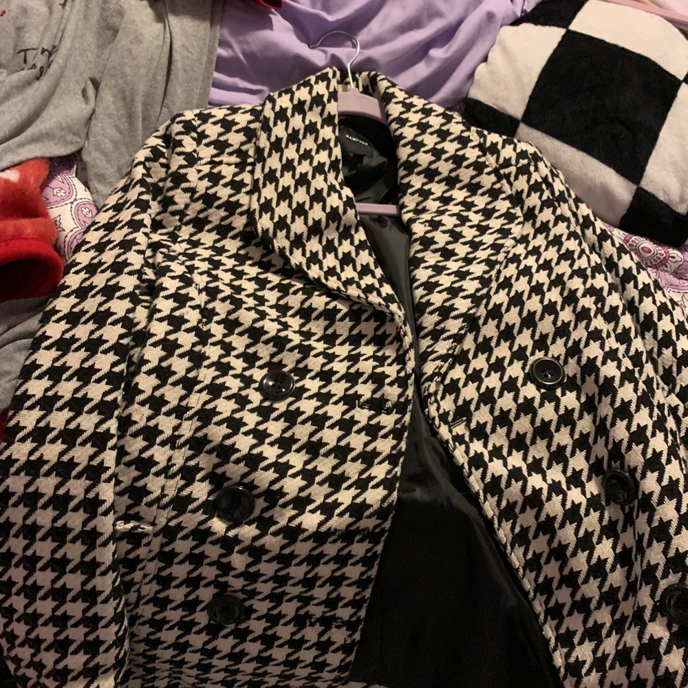 Houndstooth XS pea coat.